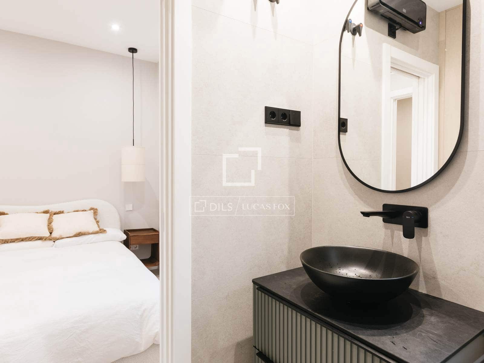 1 bedroom Apartment for rent in Madrid city with garage - € 2,200 (Ref: 10034473)