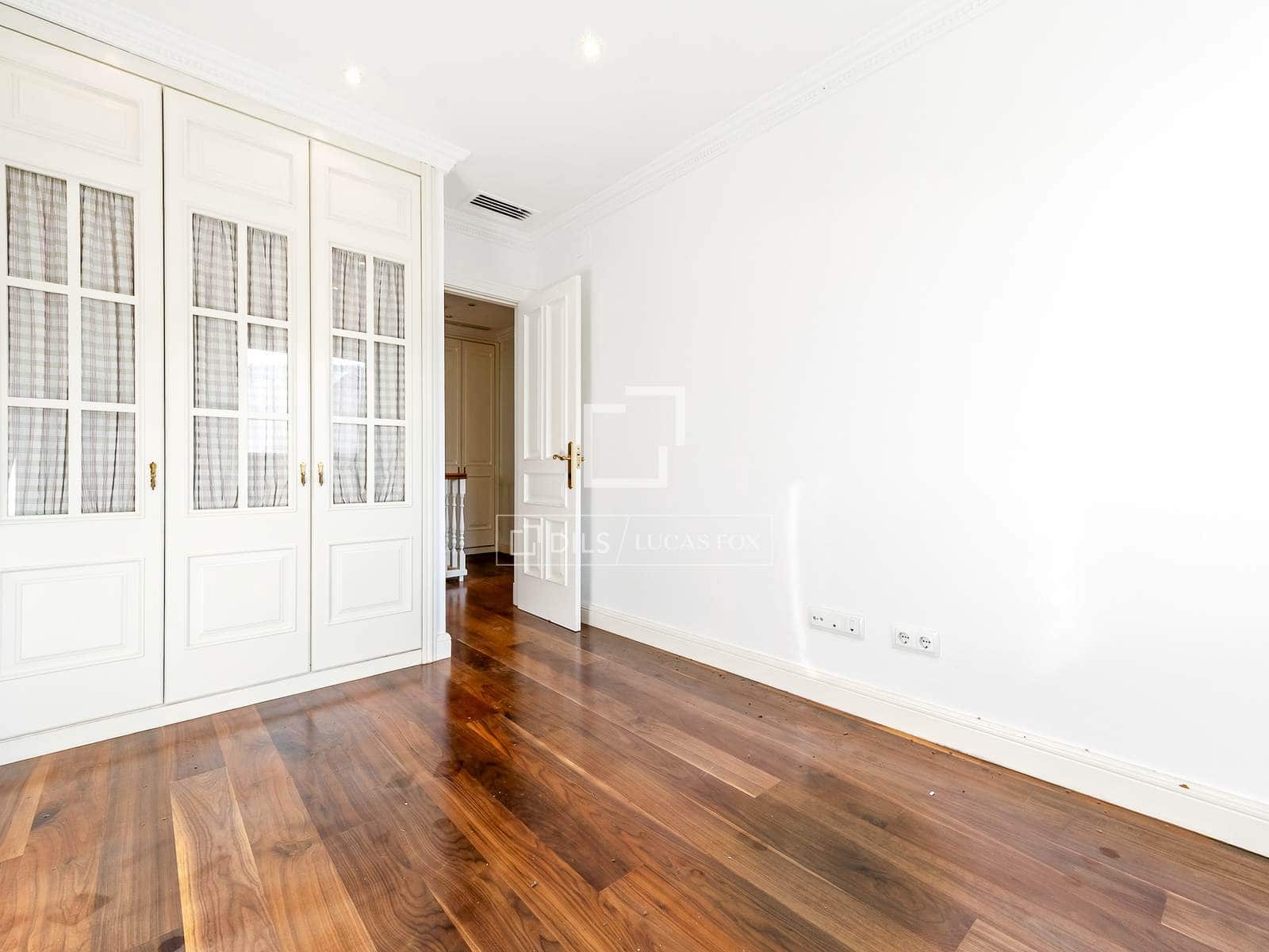 7 sypialnia Willa na sprzedaż w Miasto Tarragona z garażem - 795 000 € (Ref: 10034603)