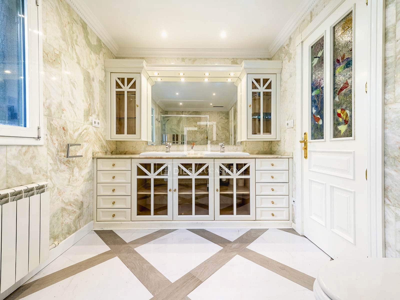 7 sypialnia Willa na sprzedaż w Miasto Tarragona z garażem - 795 000 € (Ref: 10034603)