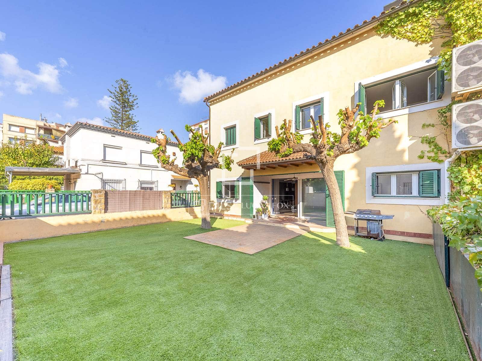 7 sypialnia Willa na sprzedaż w Miasto Tarragona z garażem - 795 000 € (Ref: 10034603)