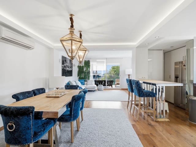 4 sypialnia Penthouse do wynajęcia w Palma de Mallorca z basenem garażem - 4 200 € (Ref: 10035698)
