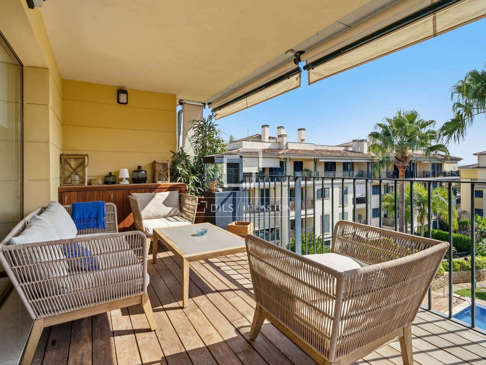 4 makuuhuone Kattohuoneisto vuokrattavana paikassa Palma de Mallorca mukana uima-altaan 
autotalli - 4 200 € (Ref: 10035698)