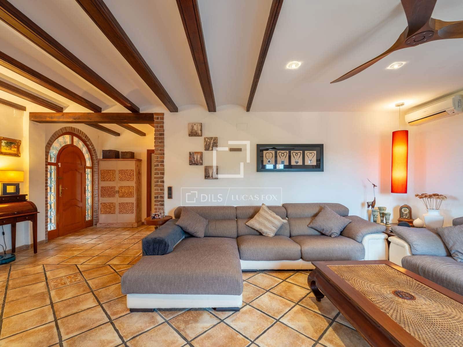 5 soveværelse Villa til salg i Naquera med swimmingpool garage - € 945.000 (Ref: 10035700)