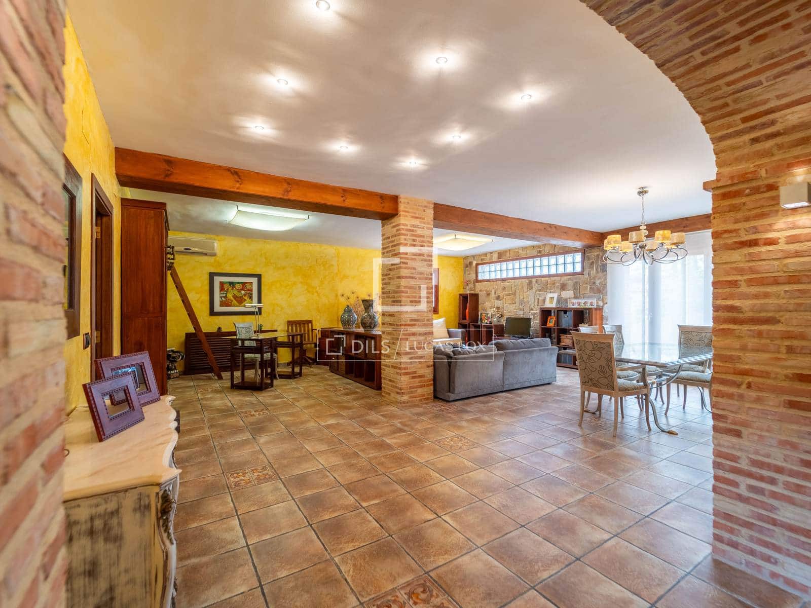 5 soveværelse Villa til salg i Naquera med swimmingpool garage - € 945.000 (Ref: 10035700)