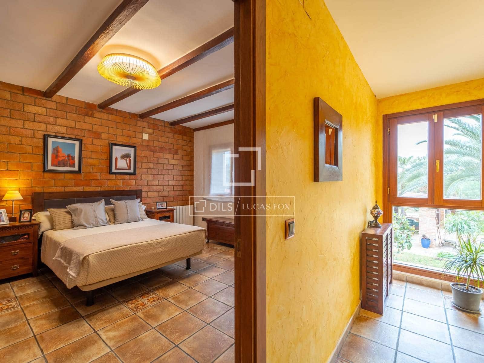5 soveværelse Villa til salg i Naquera med swimmingpool garage - € 945.000 (Ref: 10035700)