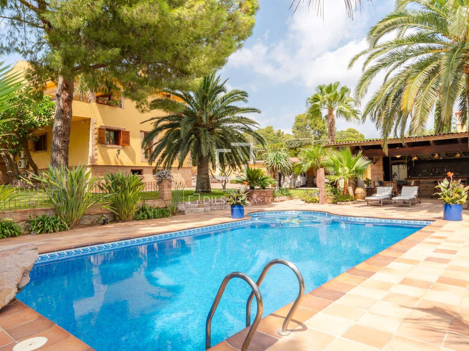 5 soveværelse Villa til salg i Naquera med swimmingpool garage - € 945.000 (Ref: 10035700)