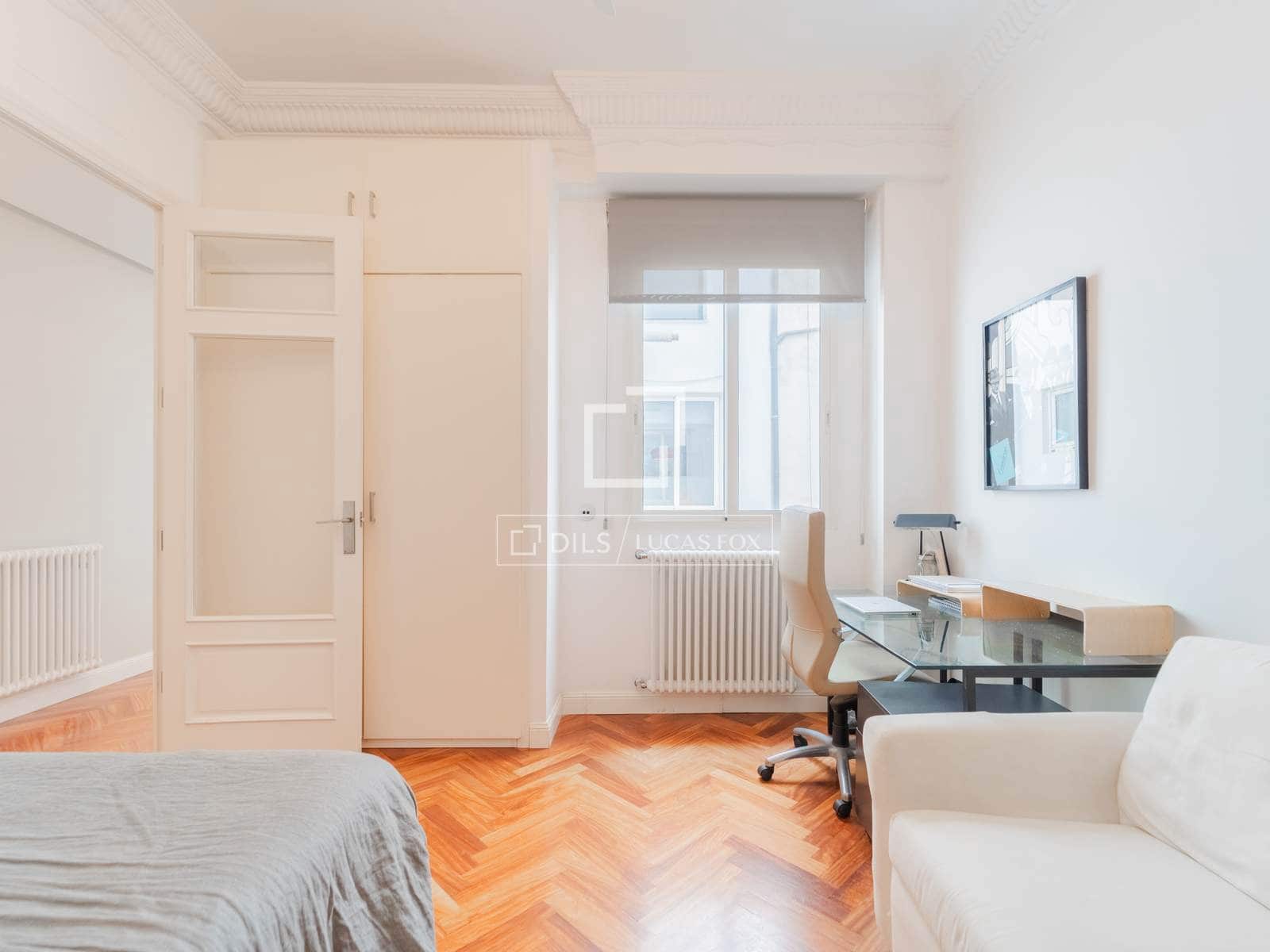 5 sypialnia Apartament na sprzedaż w Miasto Walencja - 1 090 000 € (Ref: 10035777)