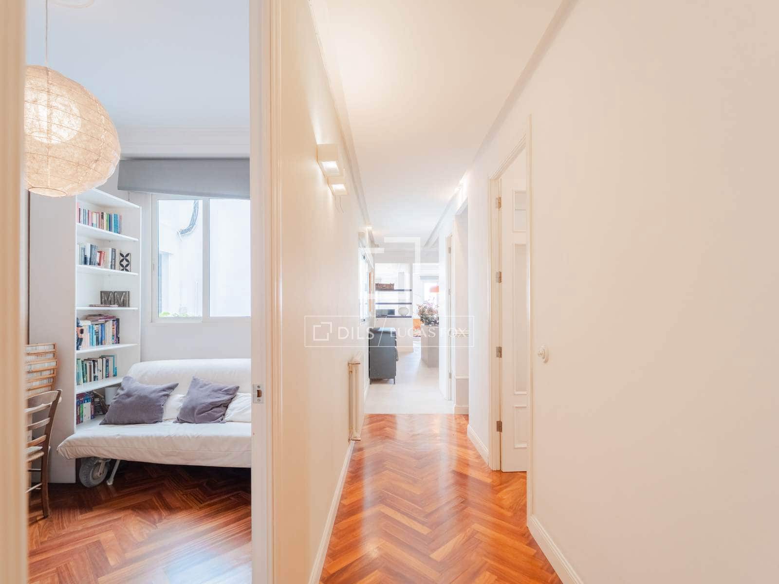 5 sypialnia Apartament na sprzedaż w Miasto Walencja - 1 090 000 € (Ref: 10035777)