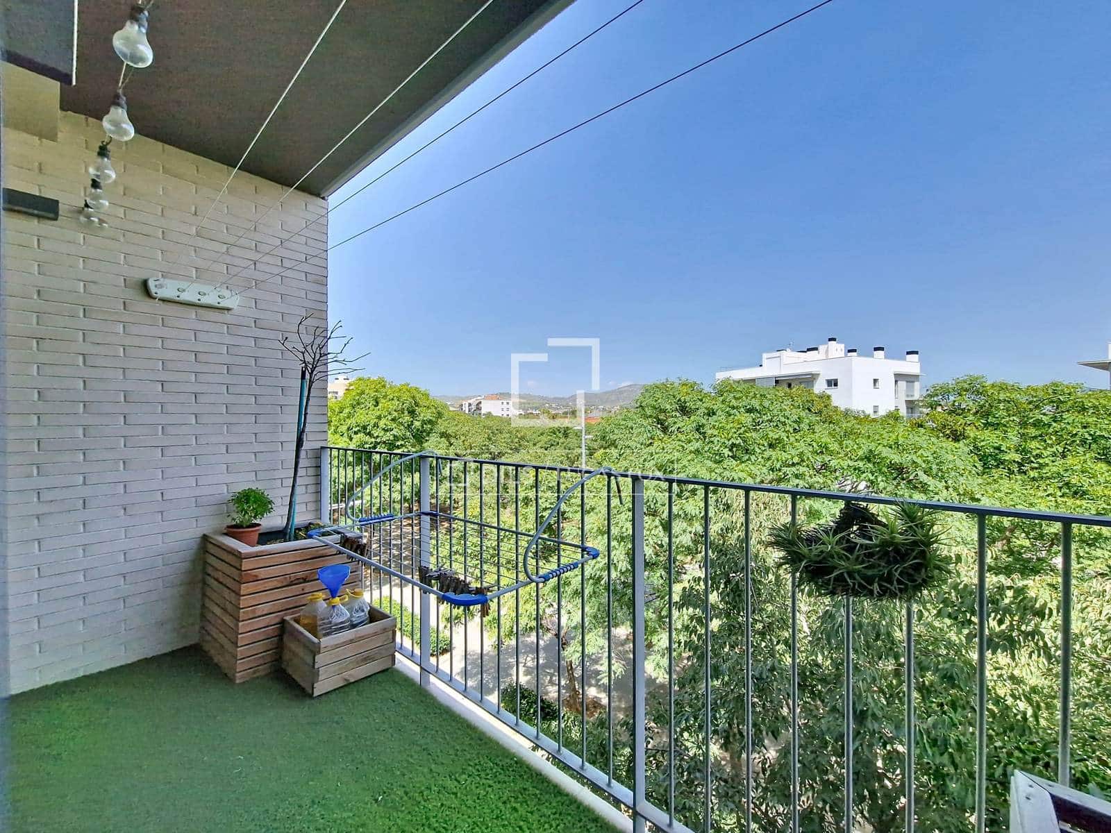 3 quarto Apartamento para venda em Vilanova i la Geltru com piscina garagem - 330 000 € (Ref: 10035779)