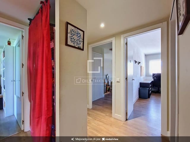 3 quarto Apartamento para venda em Vilanova i la Geltrú com piscina garagem - 330 000 € (Ref: 10035779)