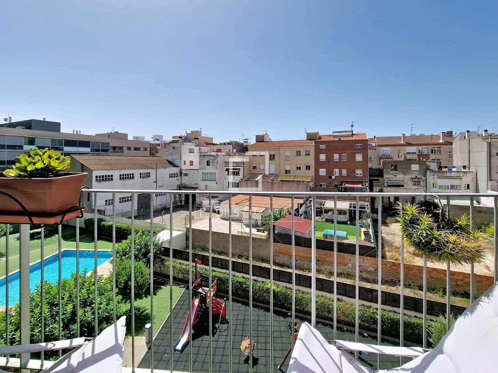 3 quarto Apartamento para venda em Vilanova i la Geltru com piscina garagem - 330 000 € (Ref: 10035779)