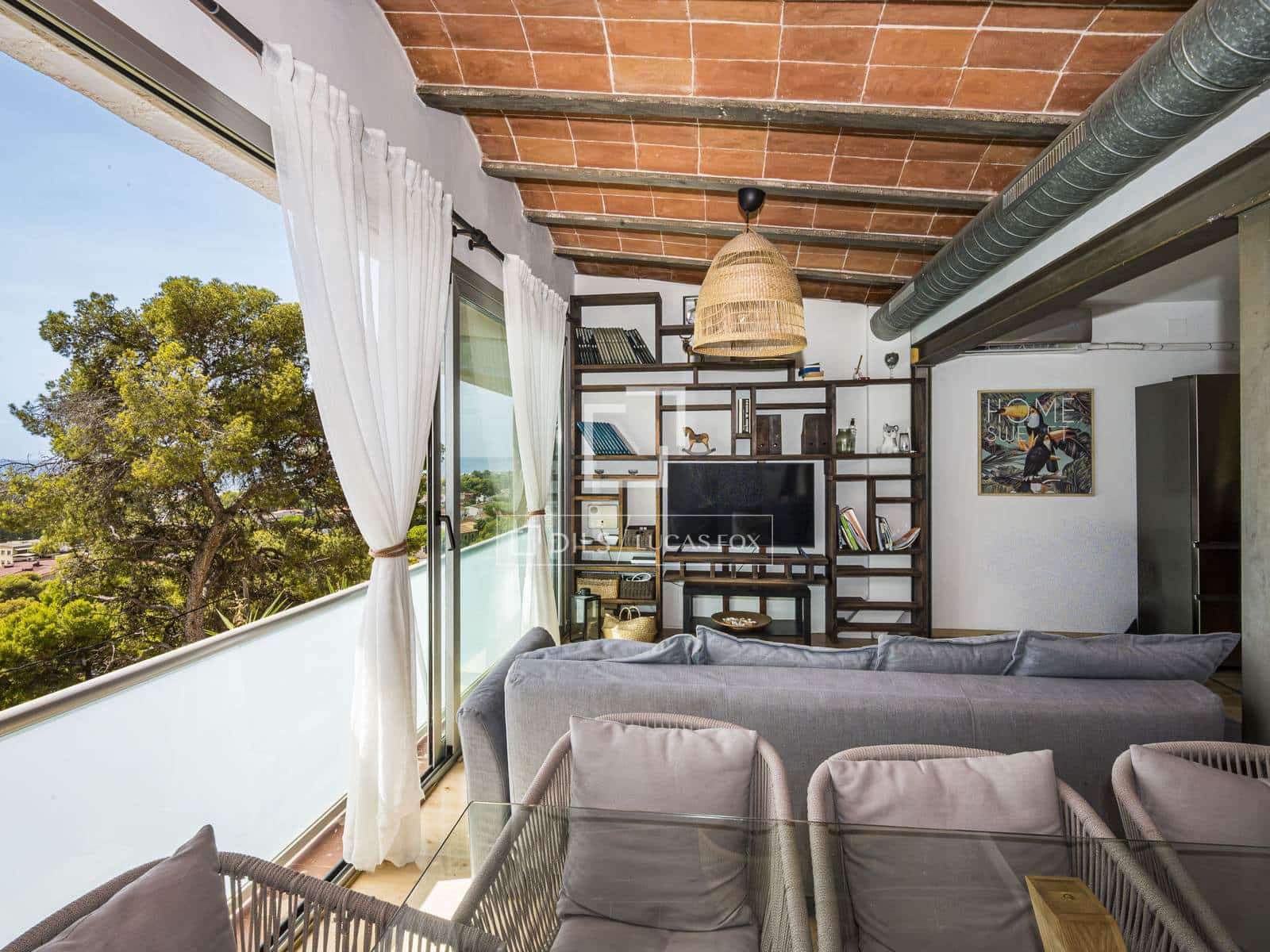 2 bedroom Villa for sale in Castelldefels with garage - € 950,000 (Ref: 10035959)