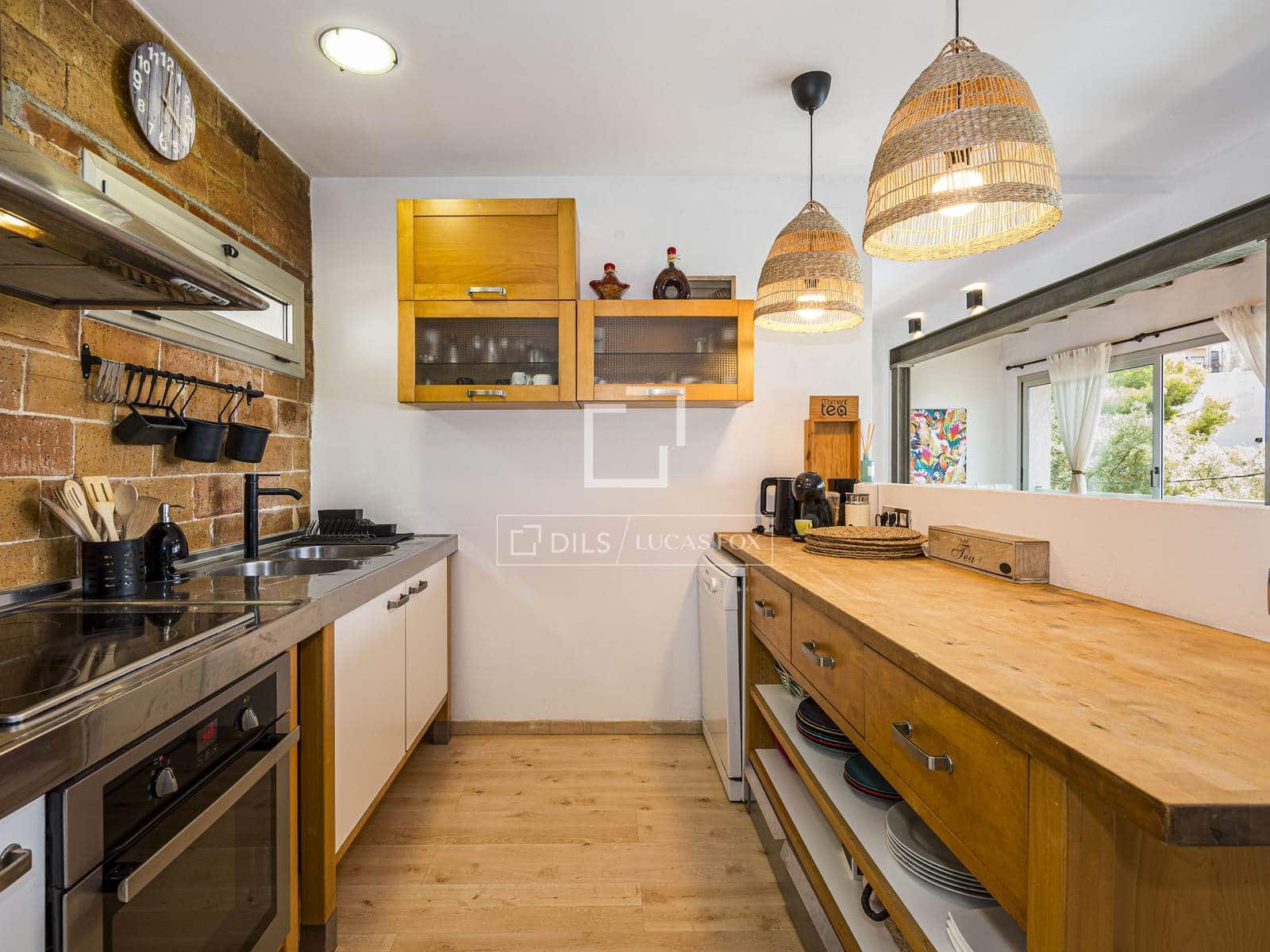 2 bedroom Villa for sale in Castelldefels with garage - € 950,000 (Ref: 10035959)
