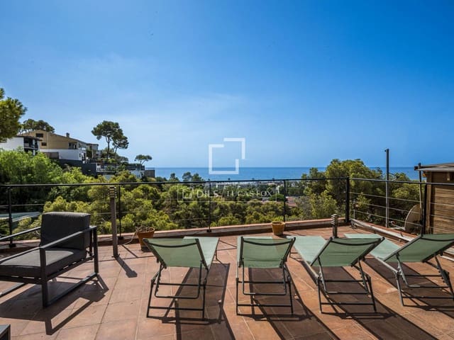 2 soveværelse Villa til salg i Castelldefels med garage - € 950.000 (Ref: 10035959)