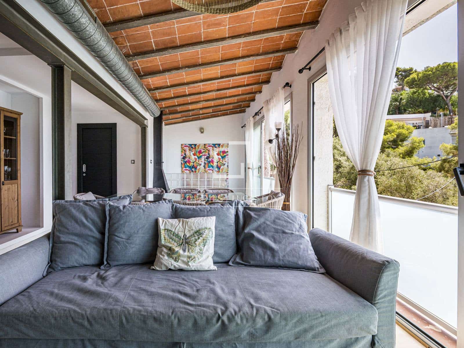 2 bedroom Villa for sale in Castelldefels with garage - € 950,000 (Ref: 10035959)