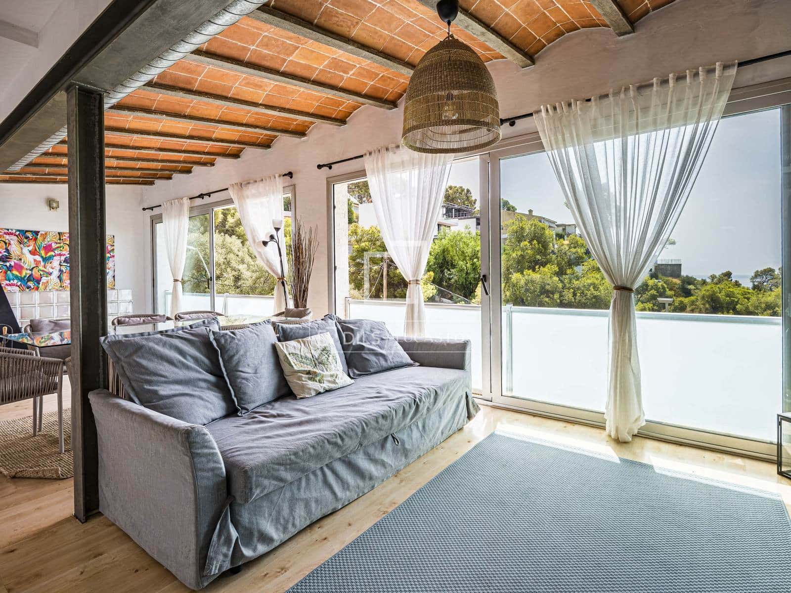 2 bedroom Villa for sale in Castelldefels with garage - € 950,000 (Ref: 10035959)