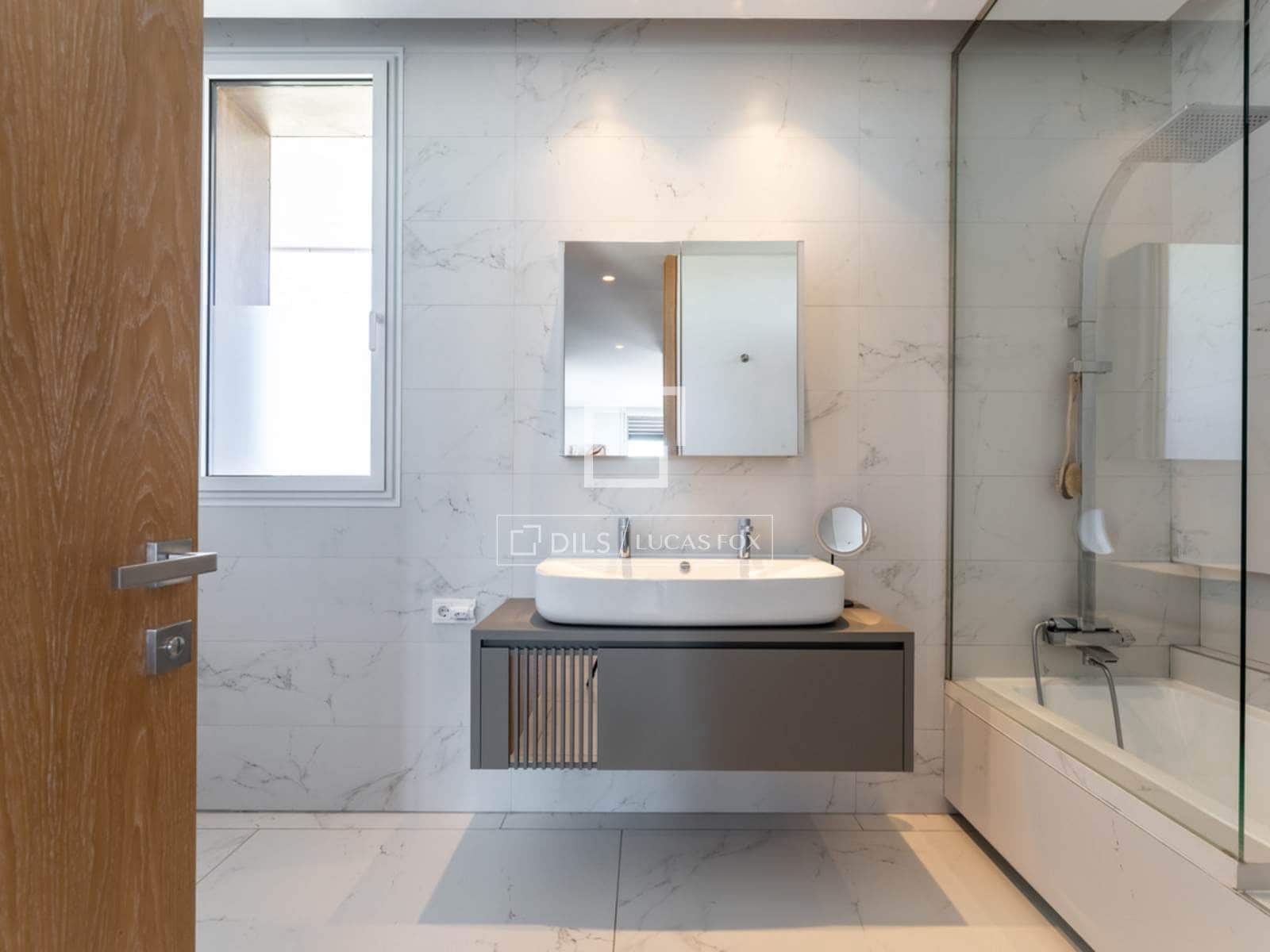 Ático de 3 habitaciones en Pozuelo de Alarcón en venta con piscina garaje - 2.270.000 € (Ref: 10036241)