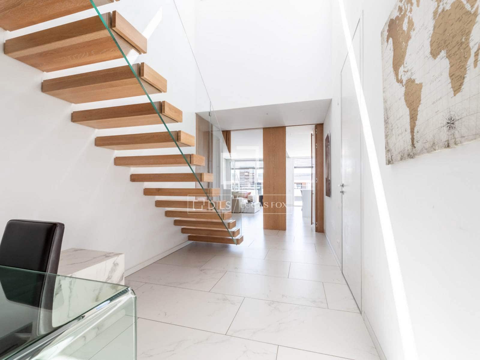 Ático de 3 habitaciones en Pozuelo de Alarcón en venta con piscina garaje - 2.270.000 € (Ref: 10036241)