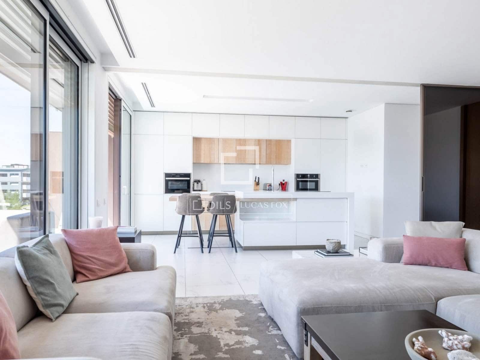 Ático de 3 habitaciones en Pozuelo de Alarcón en venta con piscina garaje - 2.270.000 € (Ref: 10036241)