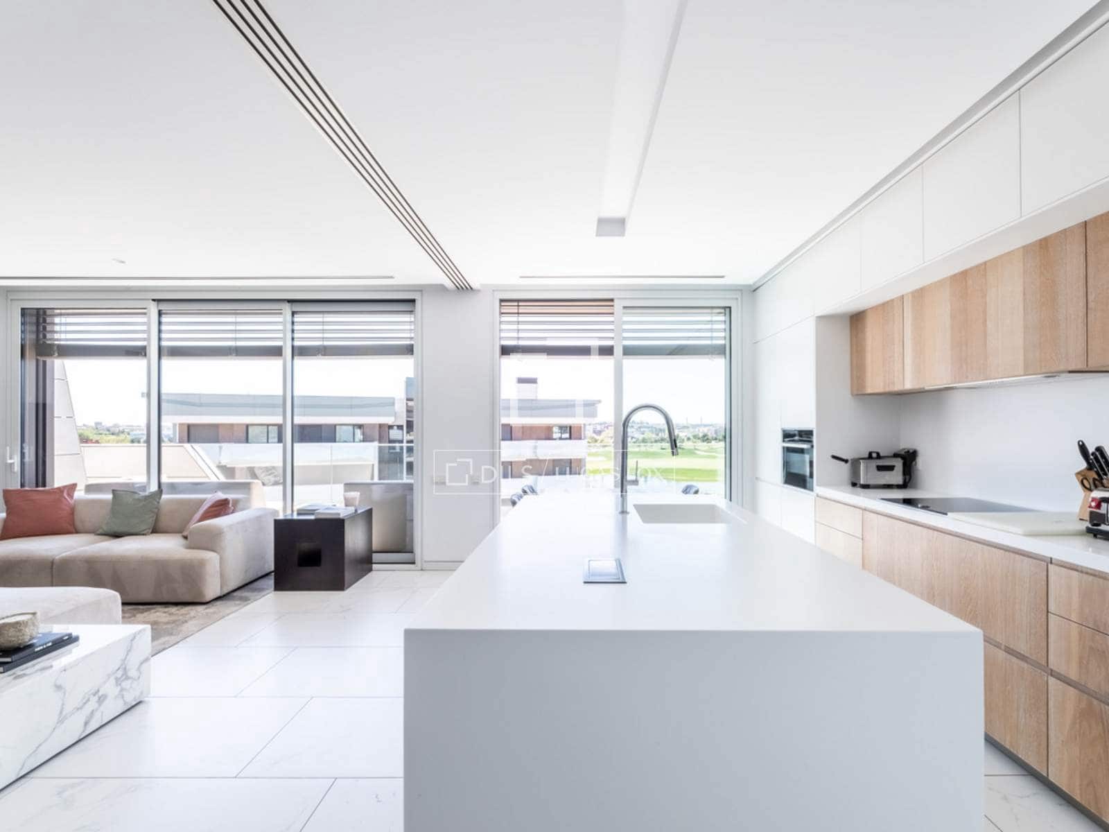 Ático de 3 habitaciones en Pozuelo de Alarcón en venta con piscina garaje - 2.270.000 € (Ref: 10036241)