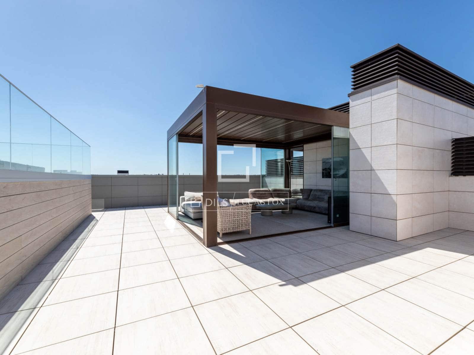 Ático de 3 habitaciones en Pozuelo de Alarcón en venta con piscina garaje - 2.270.000 € (Ref: 10036241)