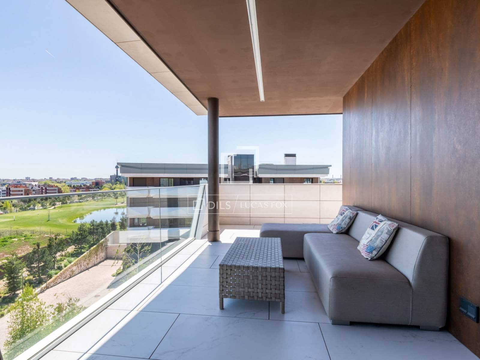 Ático de 3 habitaciones en Pozuelo de Alarcón en venta con piscina garaje - 2.270.000 € (Ref: 10036241)