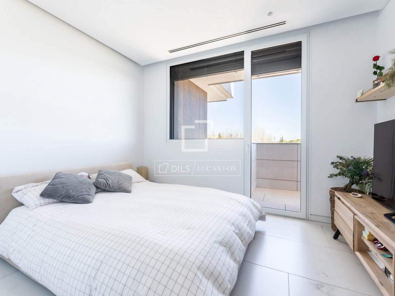 Ático de 3 habitaciones en Pozuelo de Alarcón en venta con piscina garaje - 2.270.000 € (Ref: 10036241)