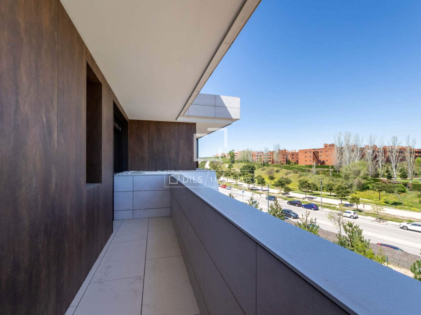 Ático de 3 habitaciones en Pozuelo de Alarcón en venta con piscina garaje - 2.270.000 € (Ref: 10036241)