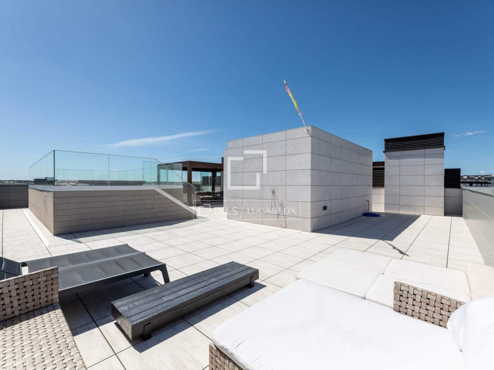 Ático de 3 habitaciones en Pozuelo de Alarcón en venta con piscina garaje - 2.270.000 € (Ref: 10036241)