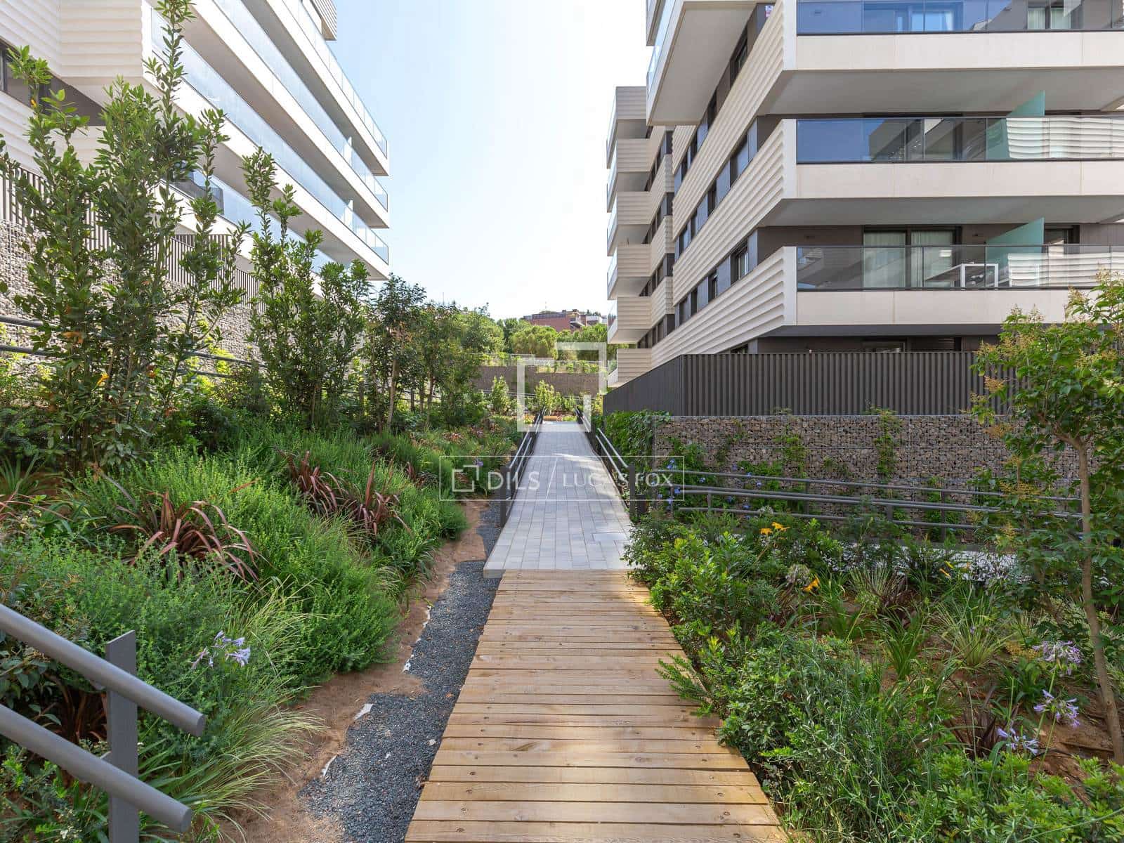 2 sypialnia Apartament na sprzedaż w Esplugues de Llobregat z basenem garażem - 800 000 € (Ref: 10039004)
