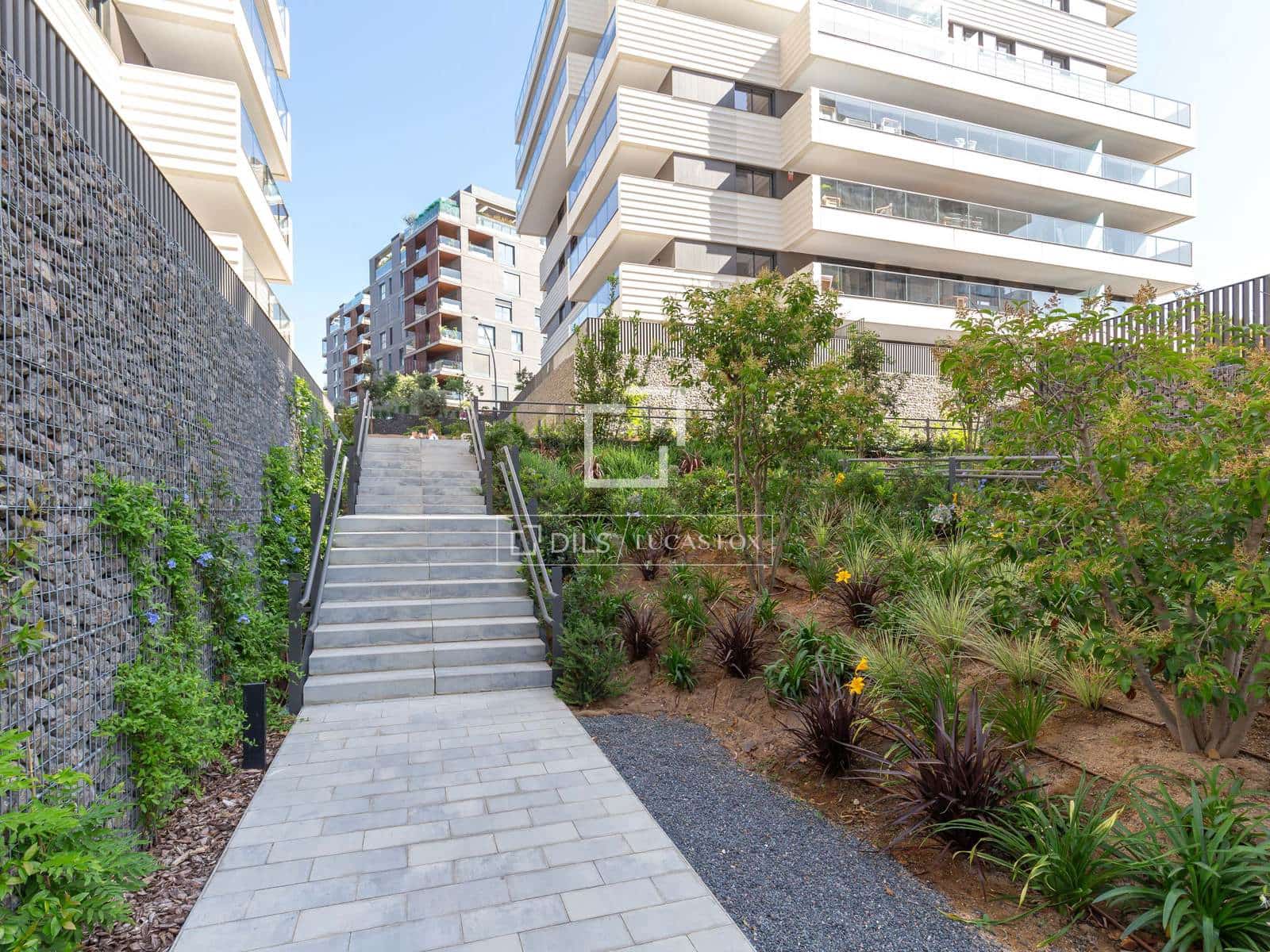 2 sypialnia Apartament na sprzedaż w Esplugues de Llobregat z basenem garażem - 800 000 € (Ref: 10039004)
