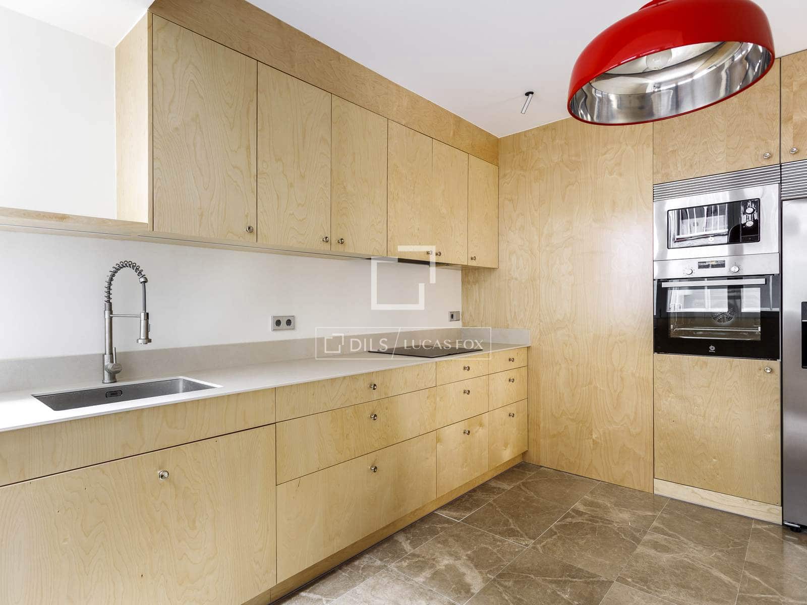 3 makuuhuone Huoneisto vuokrattavana paikassa Madrid kaupunki - 3 500 € (Ref: 10039133)