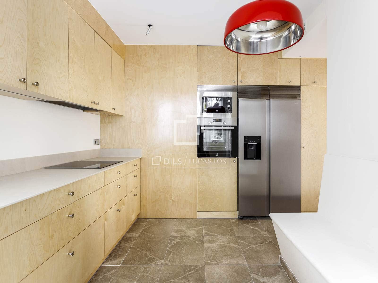 3 makuuhuone Huoneisto vuokrattavana paikassa Madrid kaupunki - 3 500 € (Ref: 10039133)
