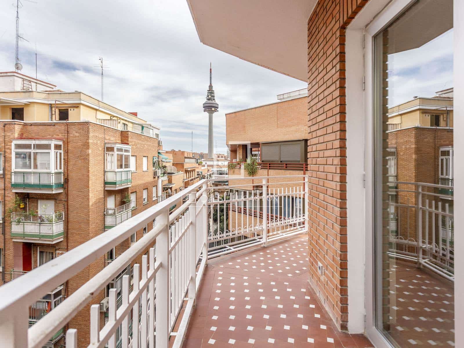 3 makuuhuone Huoneisto vuokrattavana paikassa Madrid kaupunki - 3 500 € (Ref: 10039133)