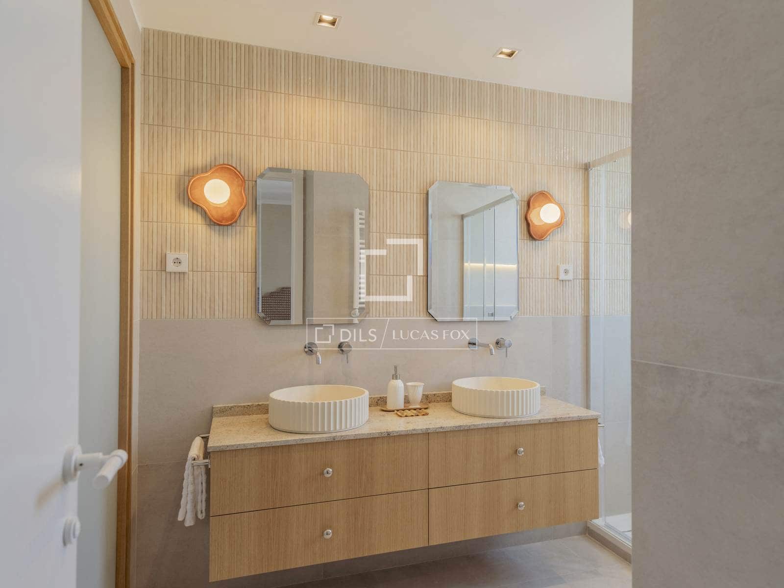3 bedroom Apartment for sale in Madrid city - € 2,600,000 (Ref: 10039134)