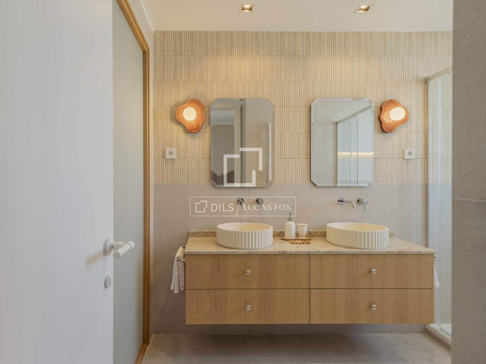 3 bedroom Apartment for sale in Madrid city - € 2,600,000 (Ref: 10039134)
