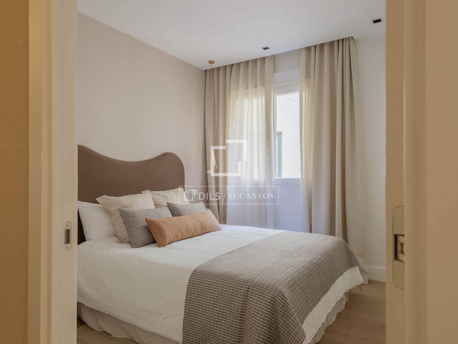 3 bedroom Apartment for sale in Madrid city - € 2,600,000 (Ref: 10039134)