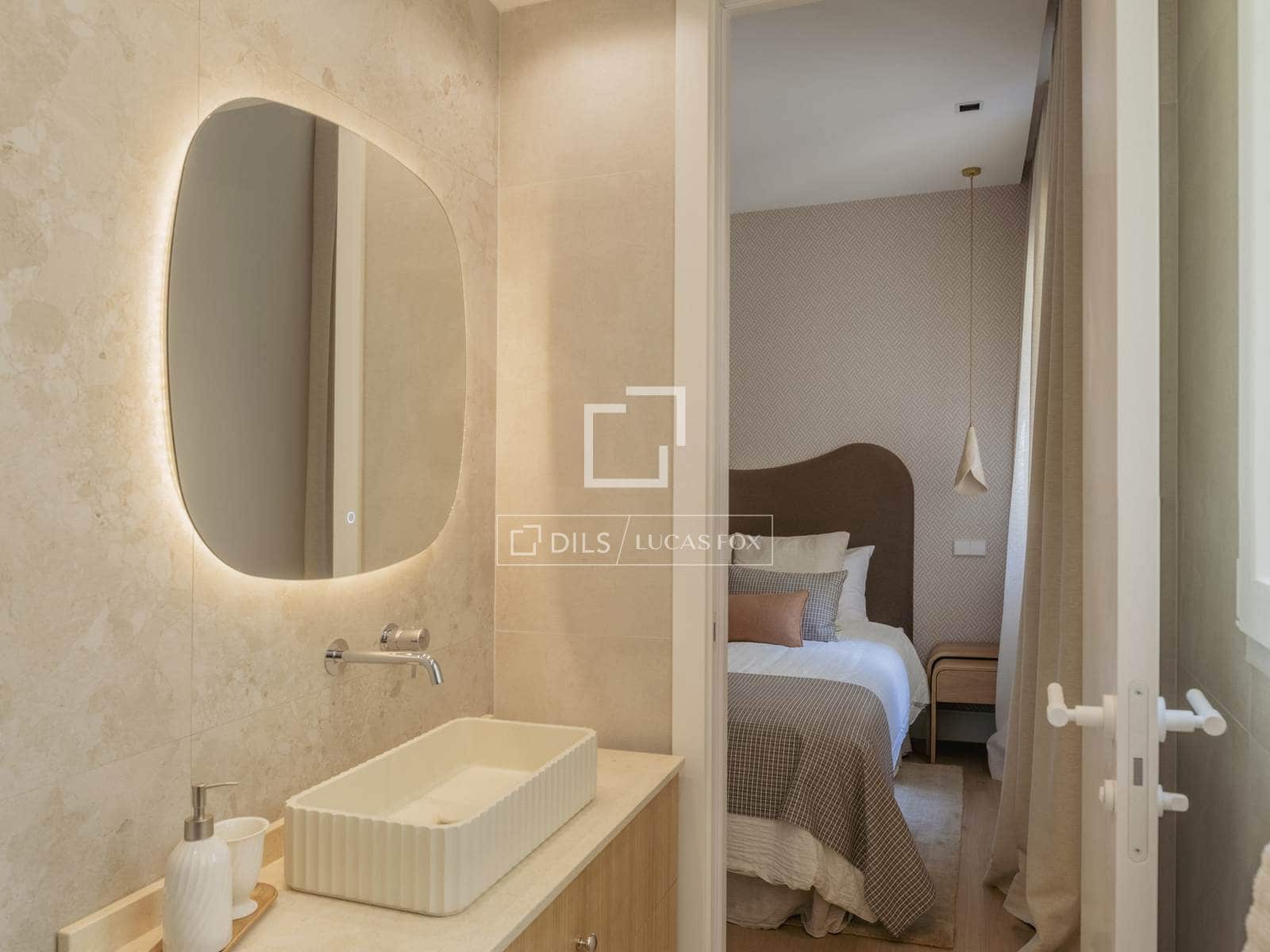 3 bedroom Apartment for sale in Madrid city - € 2,600,000 (Ref: 10039134)