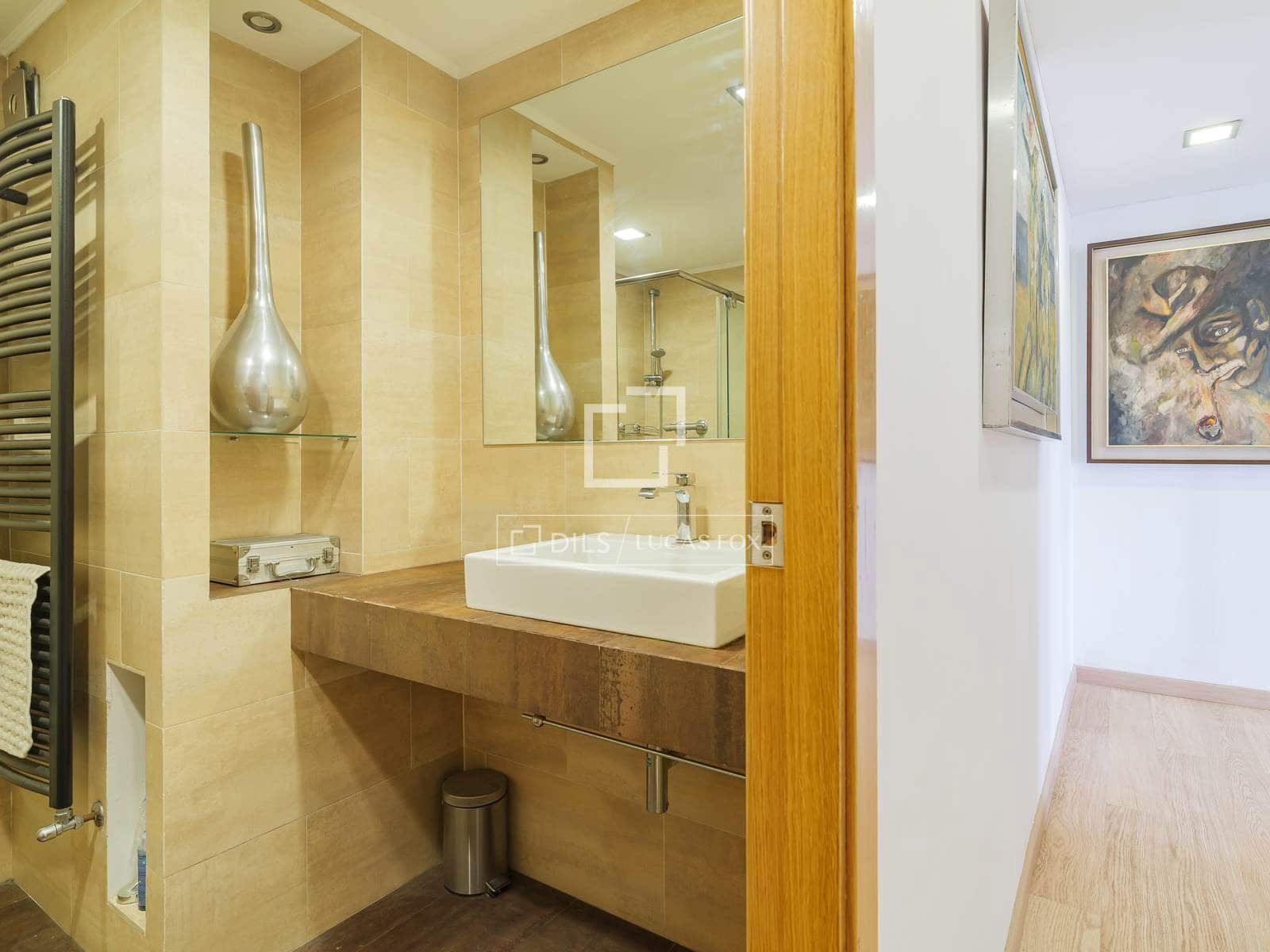 5 sypialnia Apartament na sprzedaż w Miasto Barcelona z basenem garażem - 2 400 000 € (Ref: 10039305)