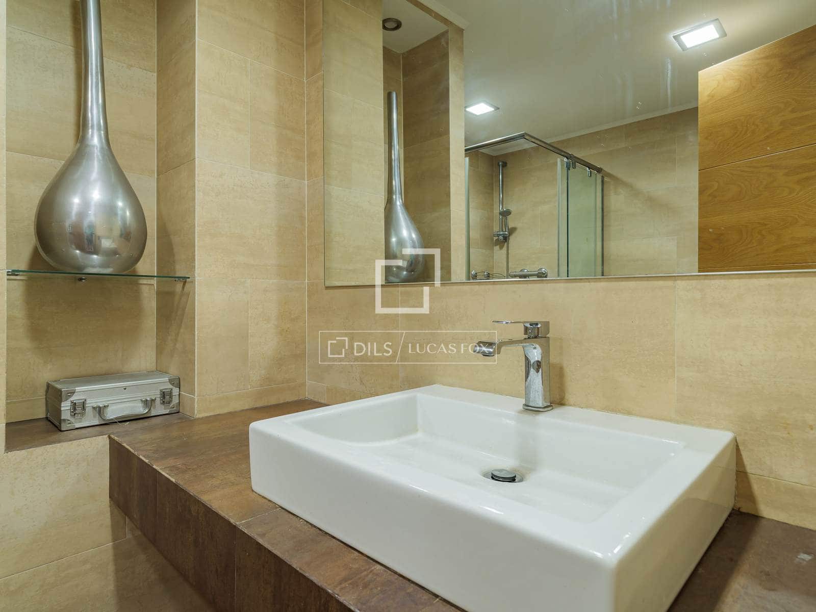 5 sypialnia Apartament na sprzedaż w Miasto Barcelona z basenem garażem - 2 400 000 € (Ref: 10039305)