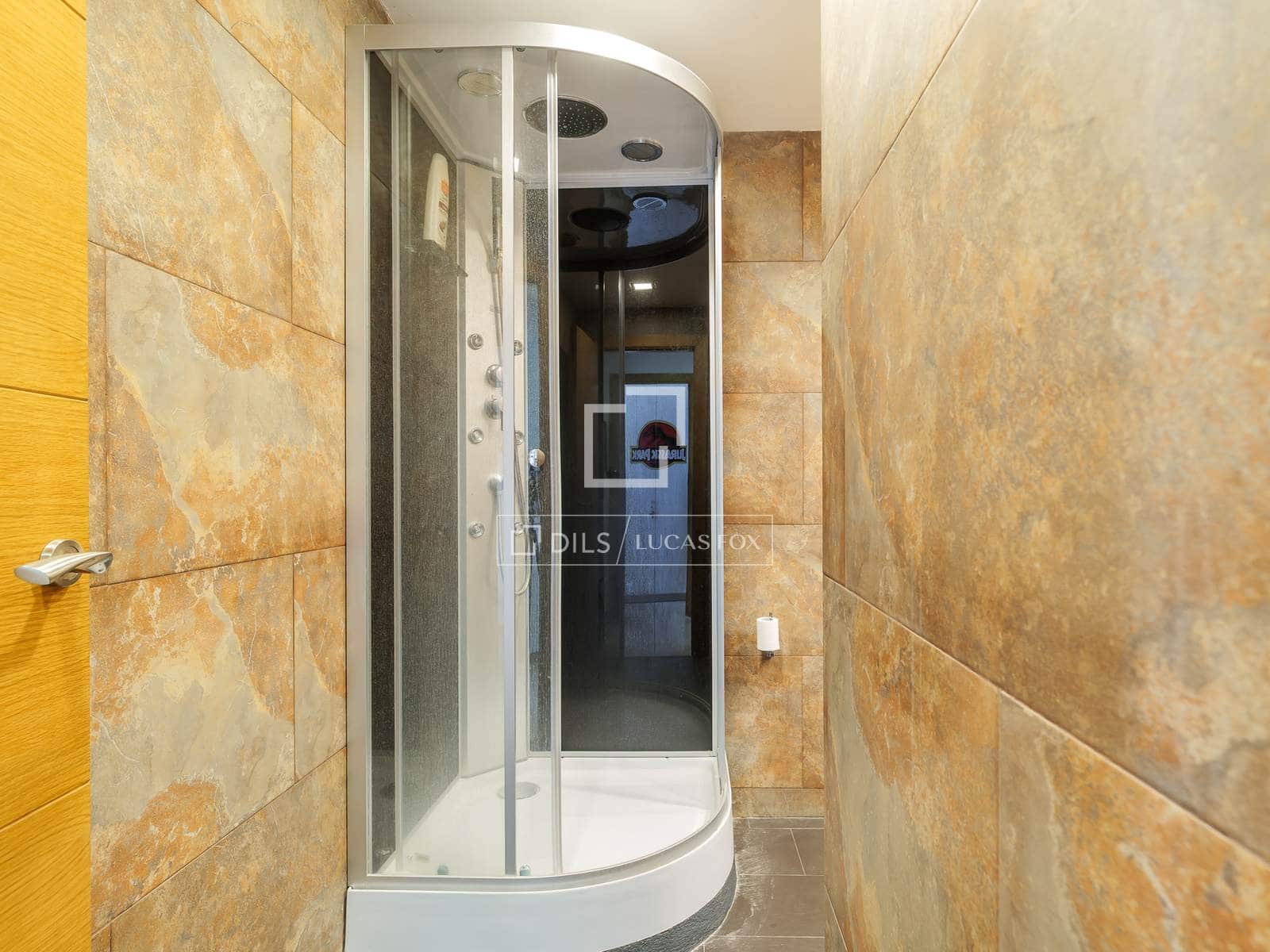 5 sypialnia Apartament na sprzedaż w Miasto Barcelona z basenem garażem - 2 400 000 € (Ref: 10039305)