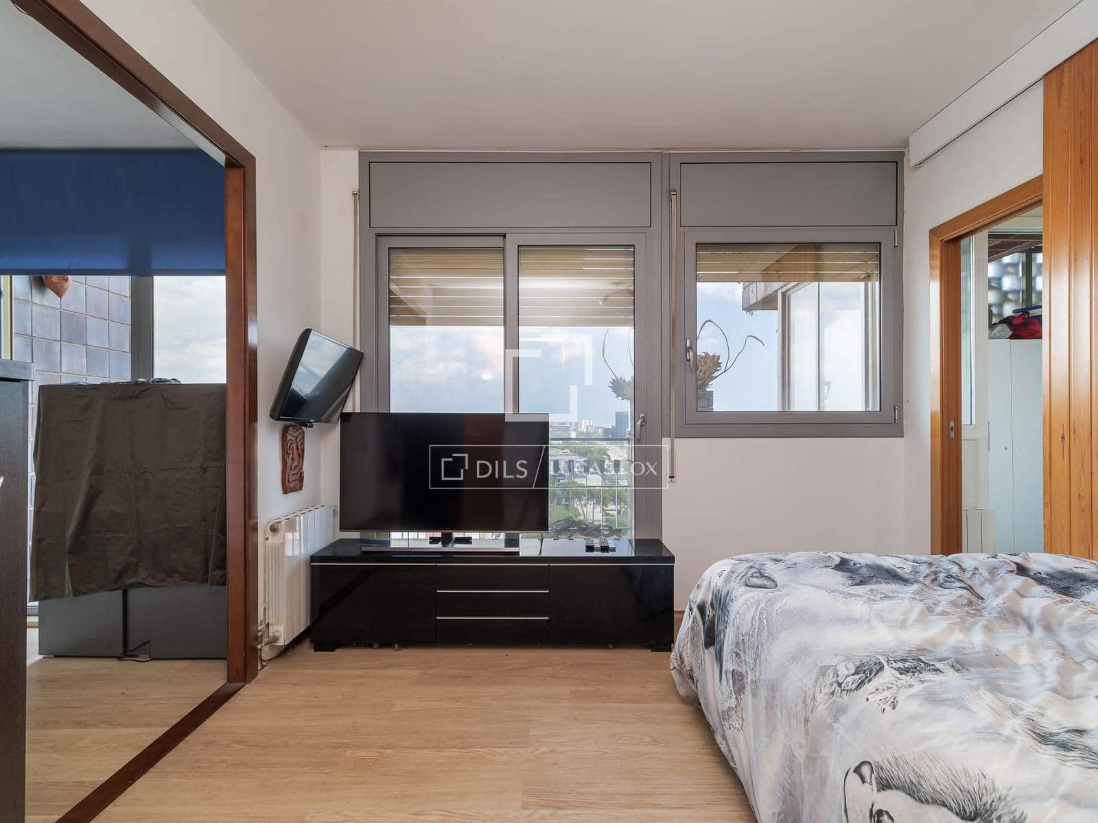 5 sypialnia Apartament na sprzedaż w Miasto Barcelona z basenem garażem - 2 400 000 € (Ref: 10039305)