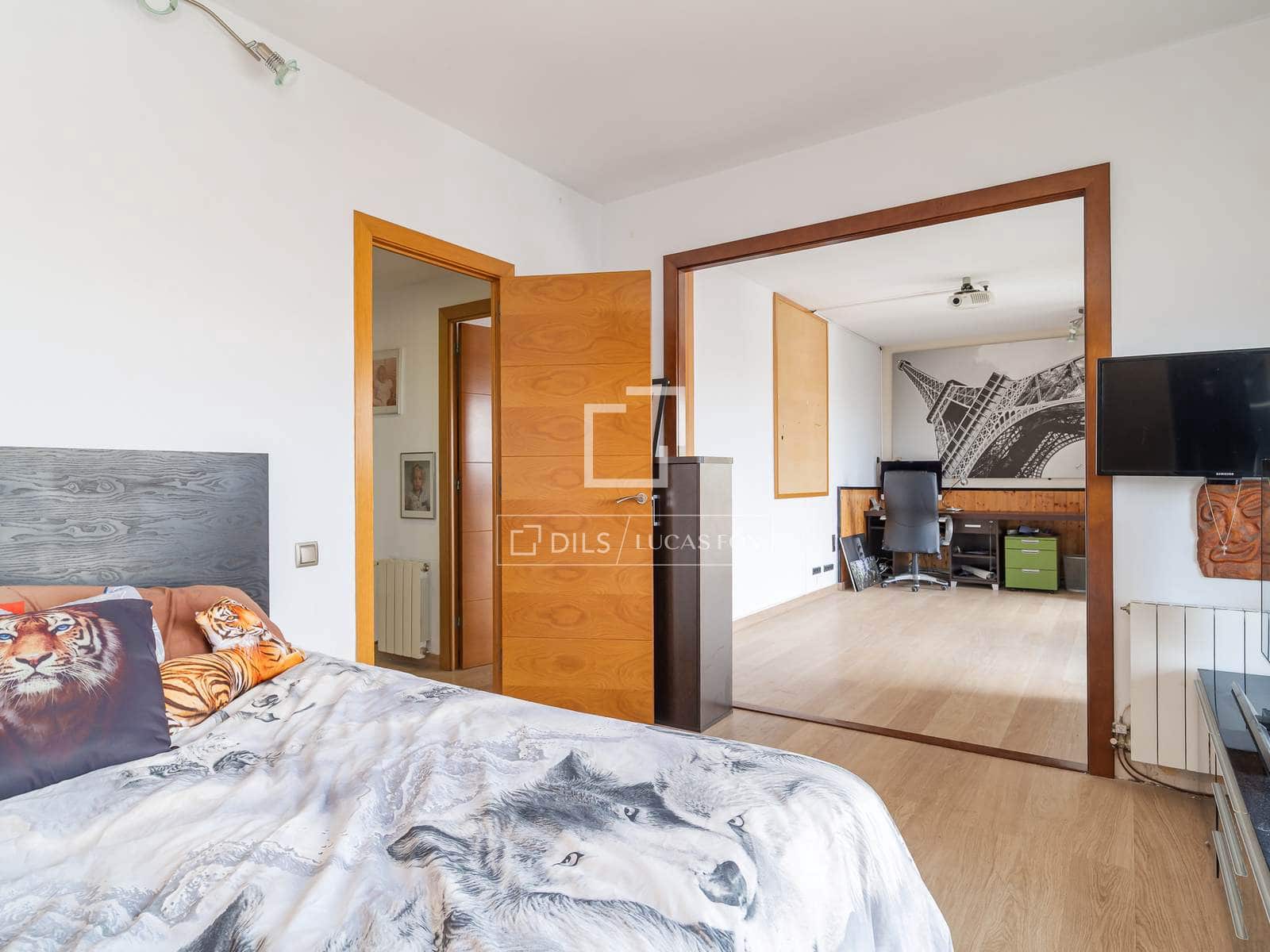 5 sypialnia Apartament na sprzedaż w Miasto Barcelona z basenem garażem - 2 400 000 € (Ref: 10039305)
