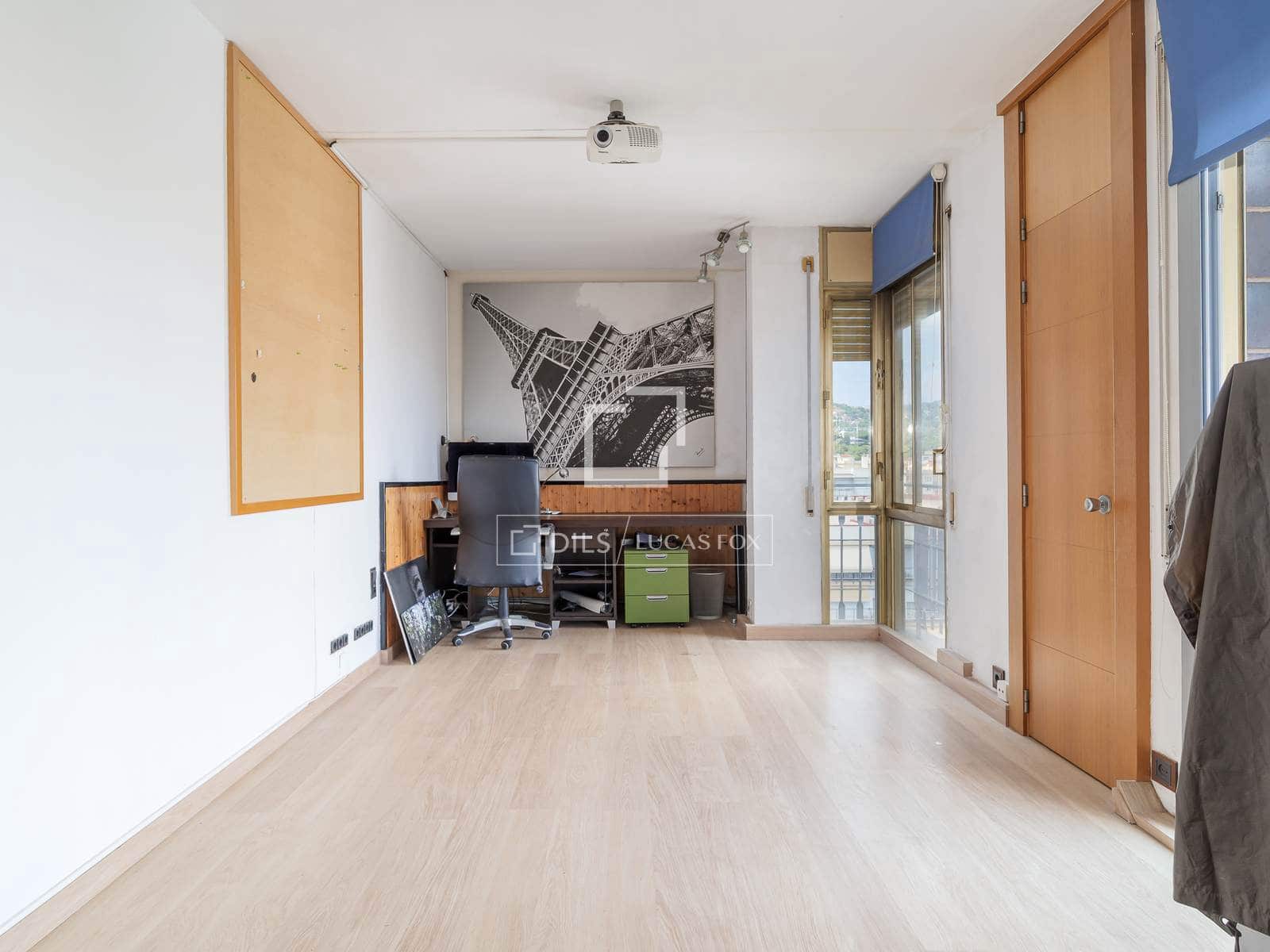 5 sypialnia Apartament na sprzedaż w Miasto Barcelona z basenem garażem - 2 400 000 € (Ref: 10039305)