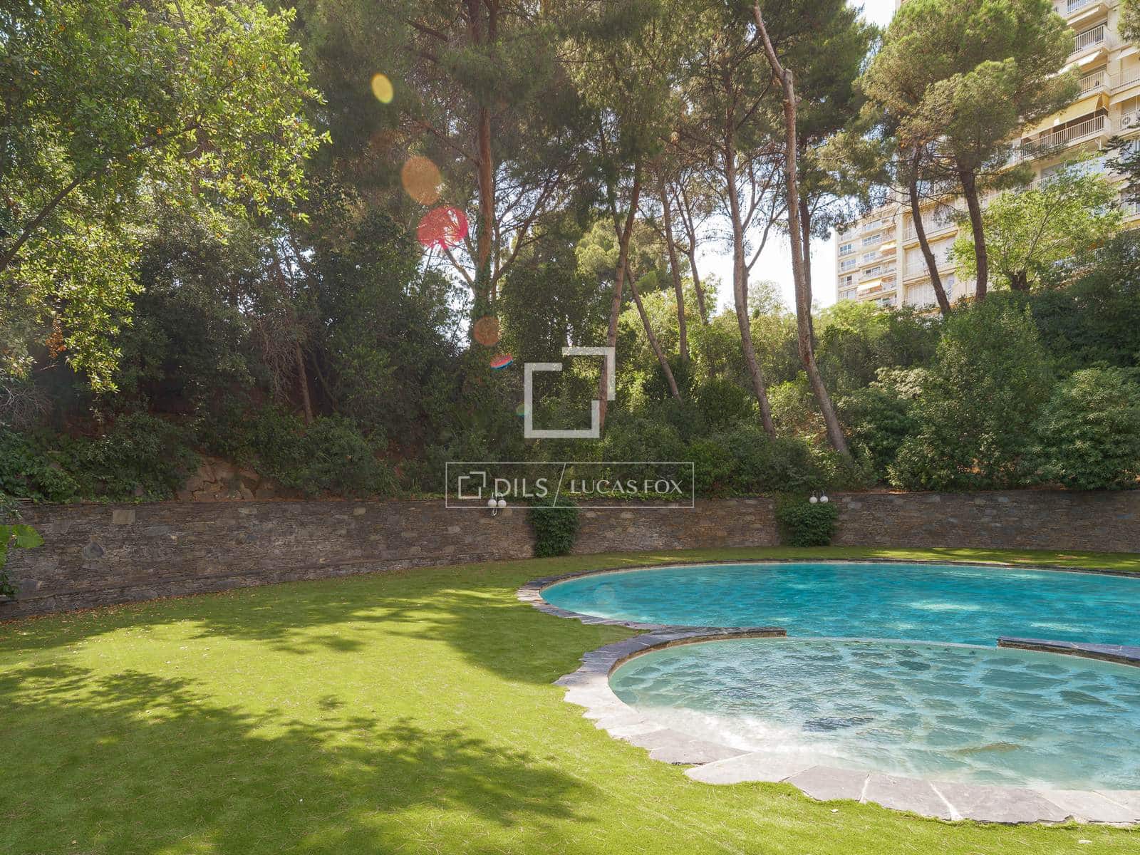 5 sypialnia Apartament na sprzedaż w Miasto Barcelona z basenem garażem - 2 400 000 € (Ref: 10039305)