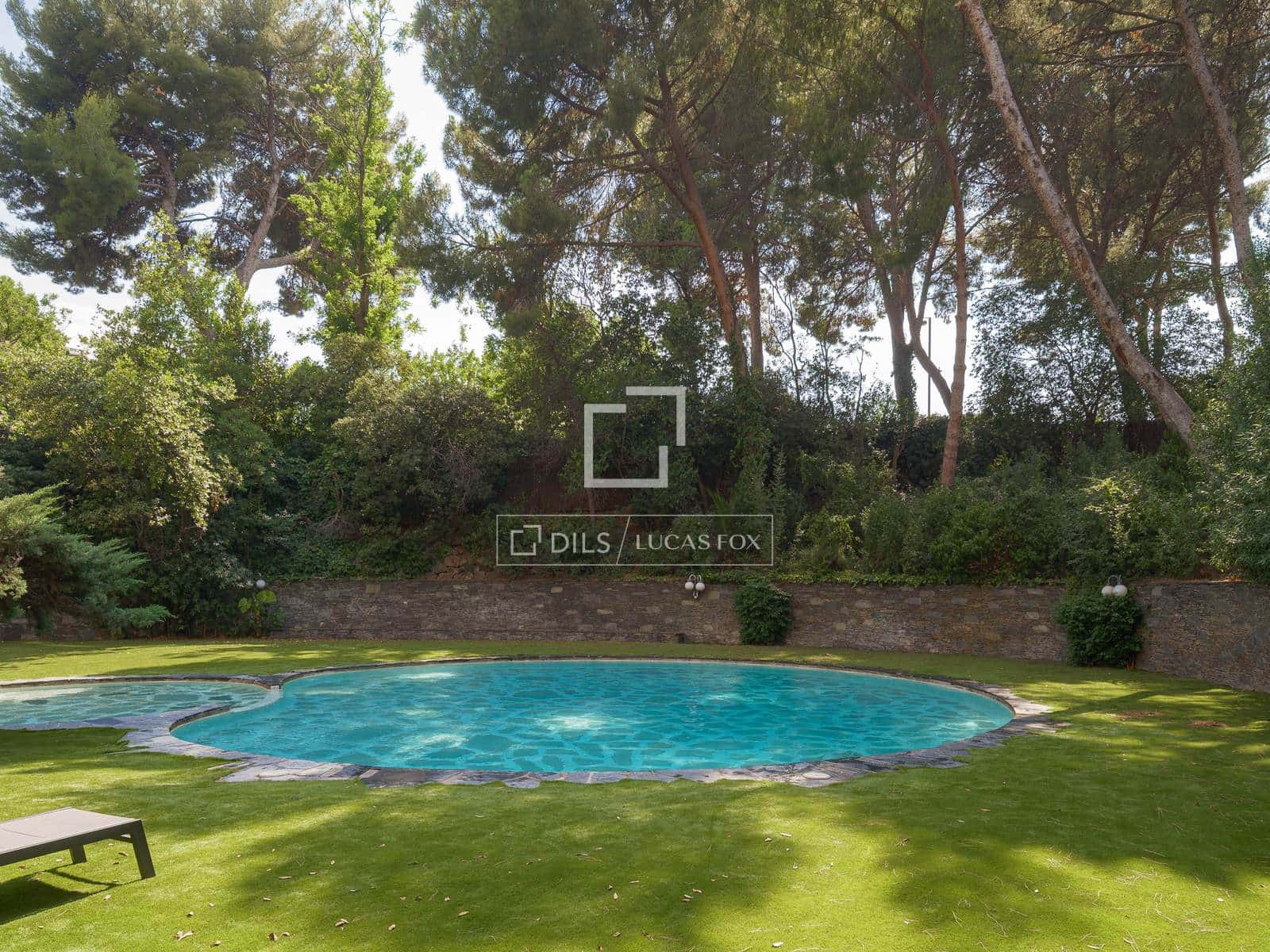 5 sypialnia Apartament na sprzedaż w Miasto Barcelona z basenem garażem - 2 400 000 € (Ref: 10039305)