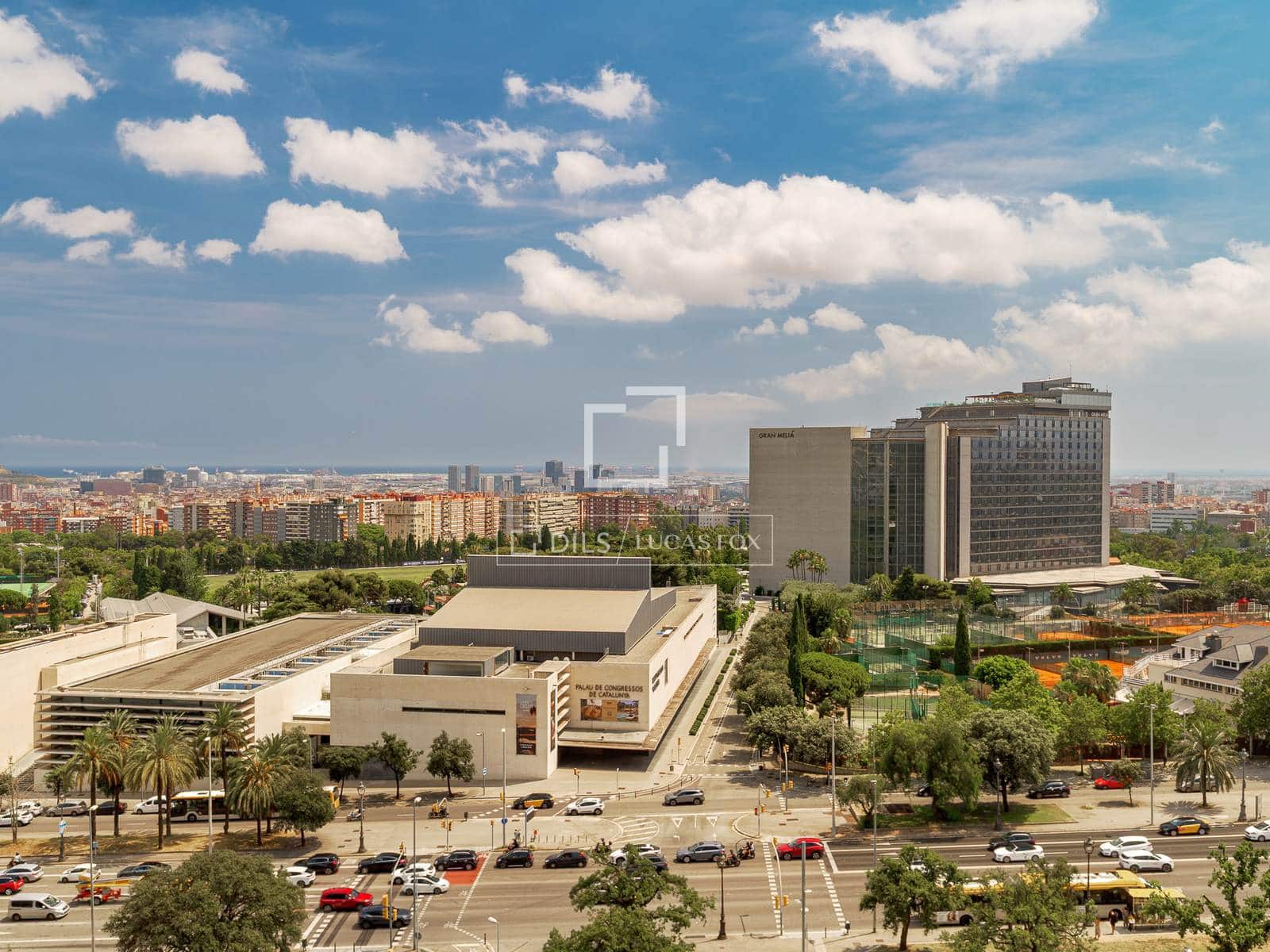 5 sypialnia Apartament na sprzedaż w Miasto Barcelona z basenem garażem - 2 400 000 € (Ref: 10039305)