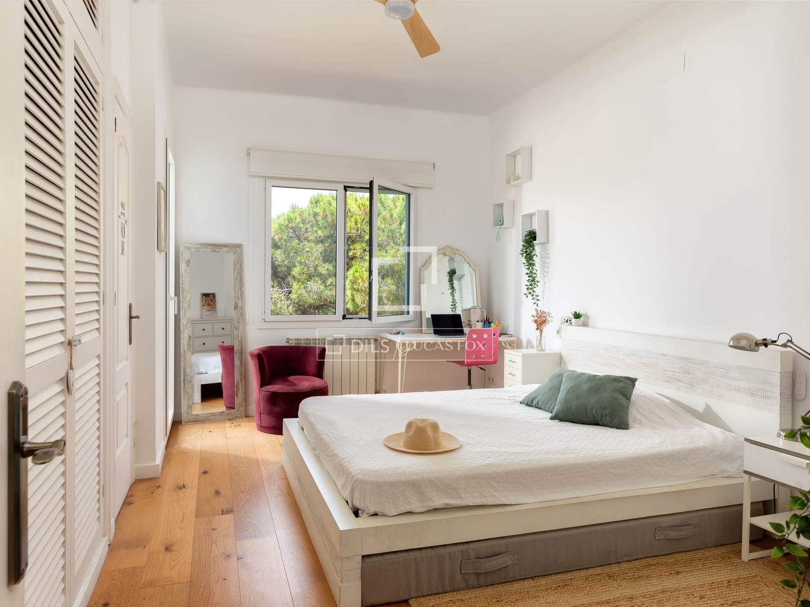 5 quarto Moradia para venda em Cabrils com piscina garagem - 1 420 000 € (Ref: 10041330)