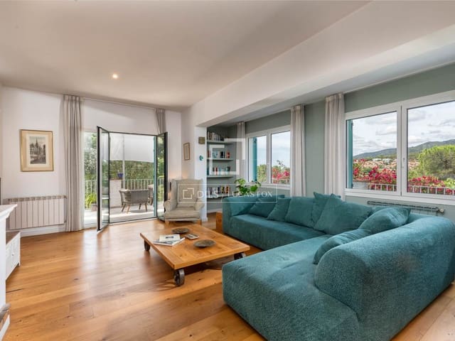 5 quarto Moradia para venda em Cabrils com piscina garagem - 1 420 000 € (Ref: 10041330)