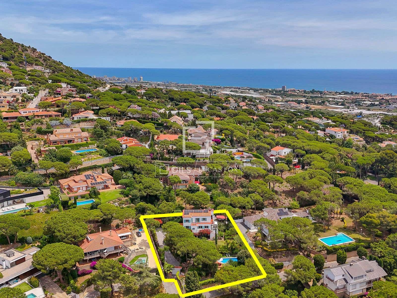 5 quarto Moradia para venda em Cabrils com piscina garagem - 1 420 000 € (Ref: 10041330)